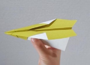 理科実験ミュージアム〜紙飛行機を飛ばそう〜